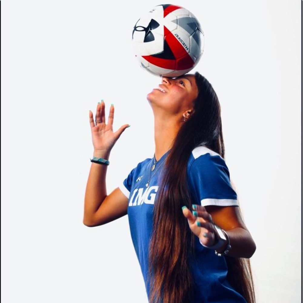 Meet your Posher, Ximena